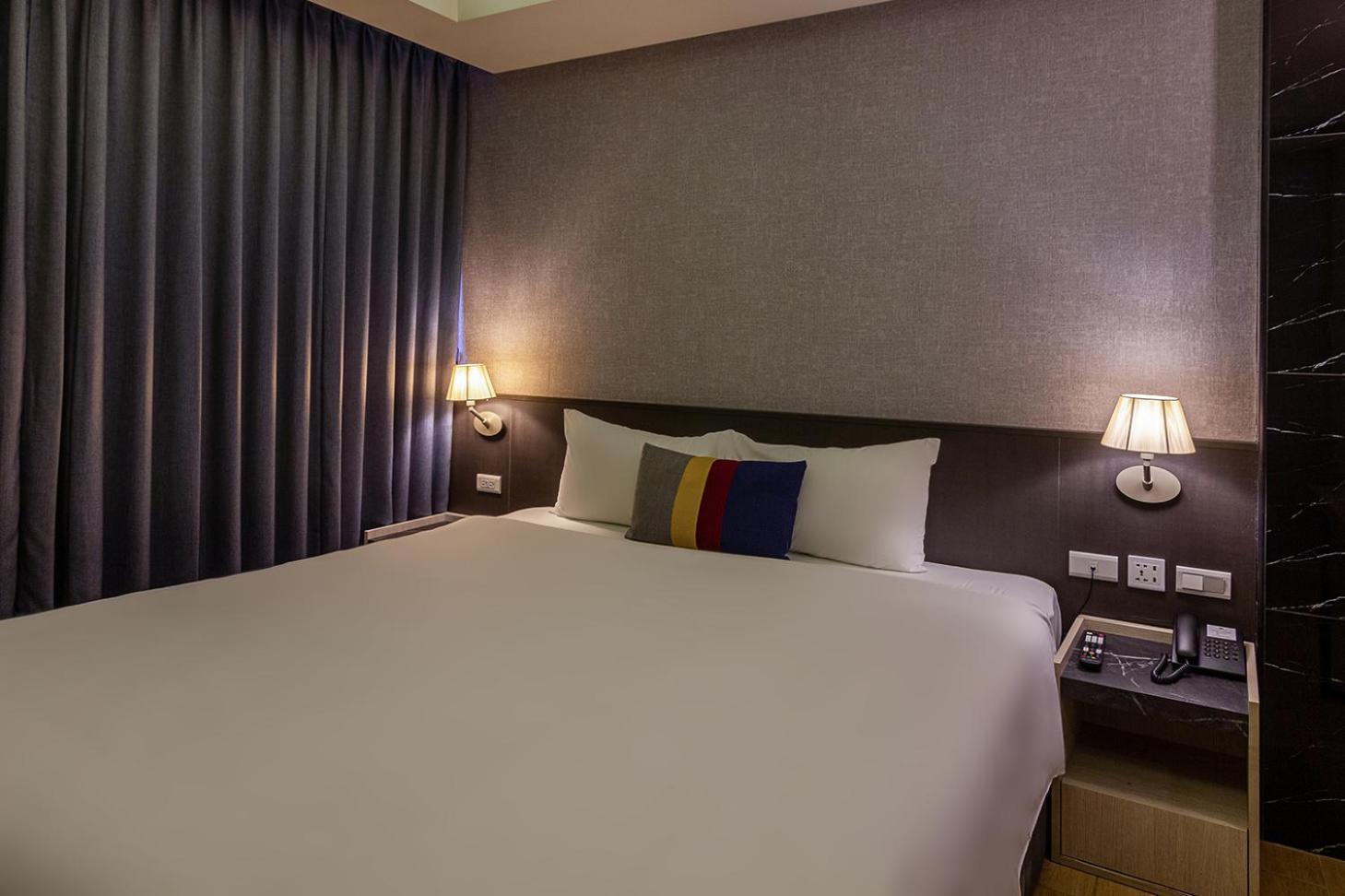 Check Inn New Taipei Luzhou Bagian luar foto