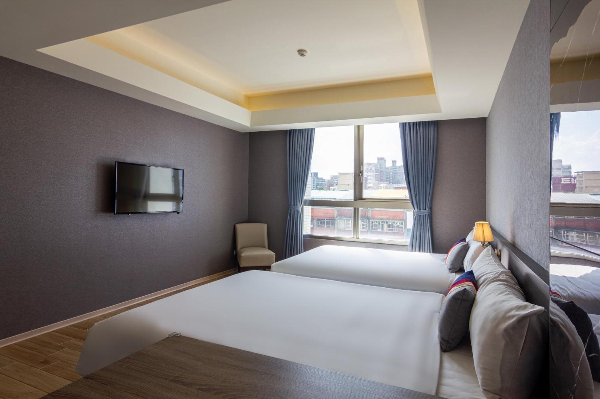 Check Inn New Taipei Luzhou Bagian luar foto